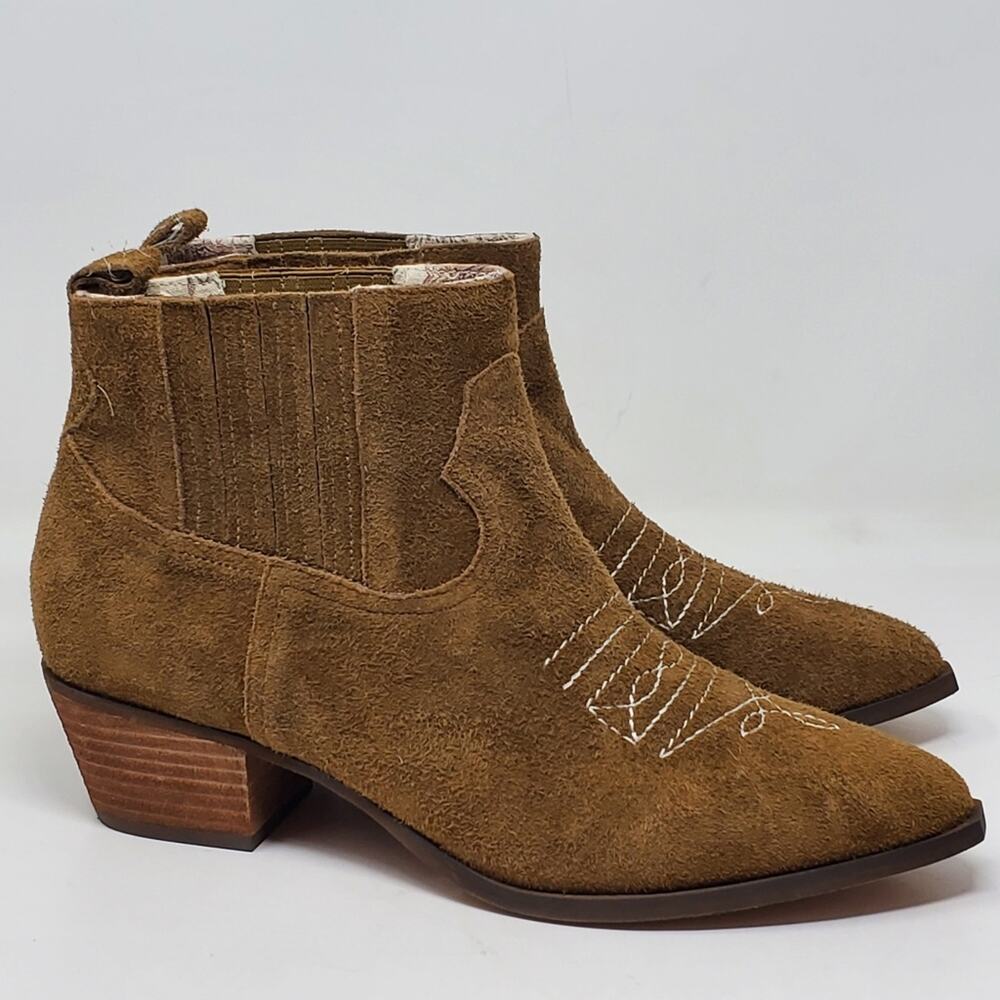 Band of Gypsies Tan Borderline Pull-on Western-Style Ankle Boots